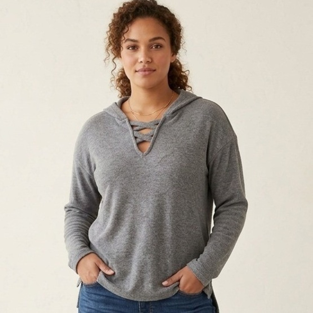 For The Republic Womens Gray Hooded Knit Sweater Size Small Cozy Pullover